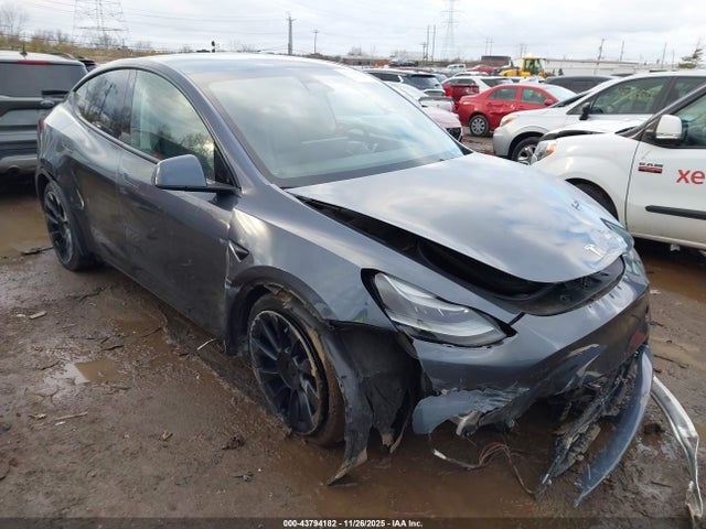 2023 TESLA MODEL Y 7SAYGDEE3PF708588 Photo 5