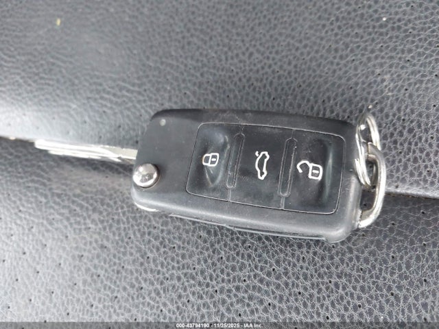 3VWPL7AJ5EM621967 Volkswagen Jetta Sportwagen 2.0l Tdi