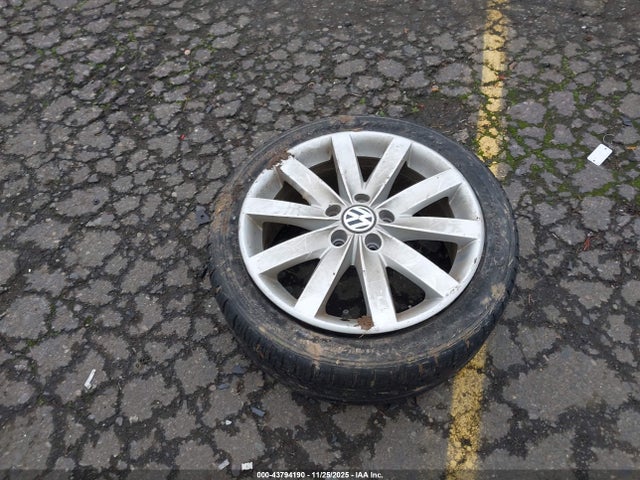 3VWPL7AJ5EM621967 Volkswagen Jetta Sportwagen 2.0l Tdi