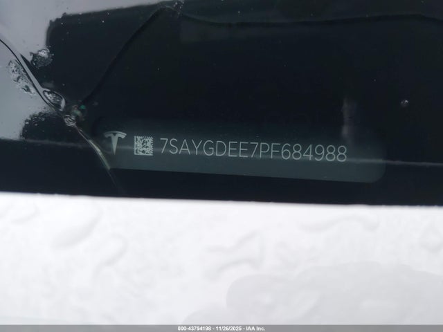 2023 TESLA MODEL Y 7SAYGDEE7PF684988 Photo 8