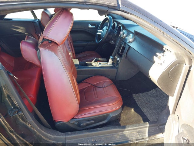 2006 FORD MUSTANG 1ZVFT85H465224444 Photo 4