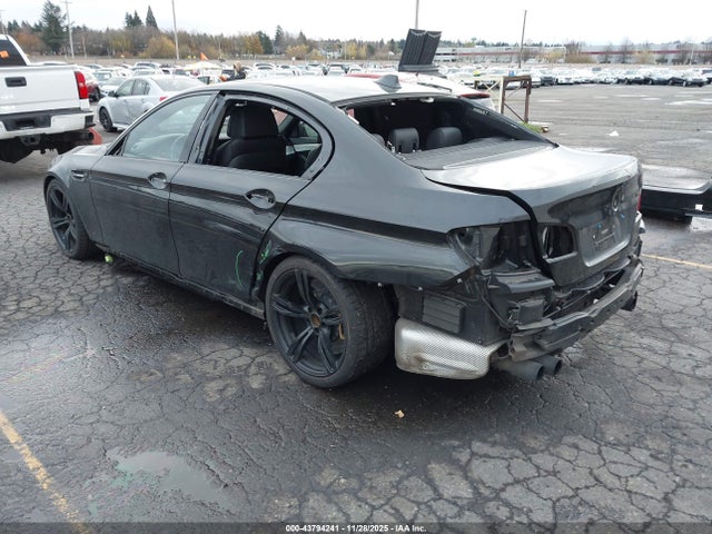 43794241 :رقم المزاد ، WBSFV9C53FD594794 vin ، 2015 Bmw M5 مزاد بيع