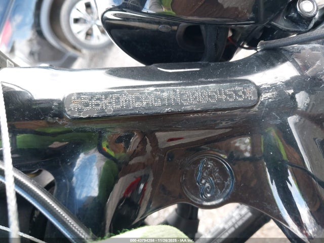 2022 INDIAN MOTORCYCLE CO. CHIEF 56KDMCAG1N3005453 Photo 9