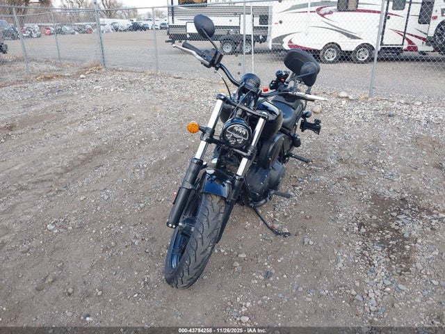 2022 INDIAN MOTORCYCLE CO. CHIEF 56KDMCAG1N3005453 Photo 4