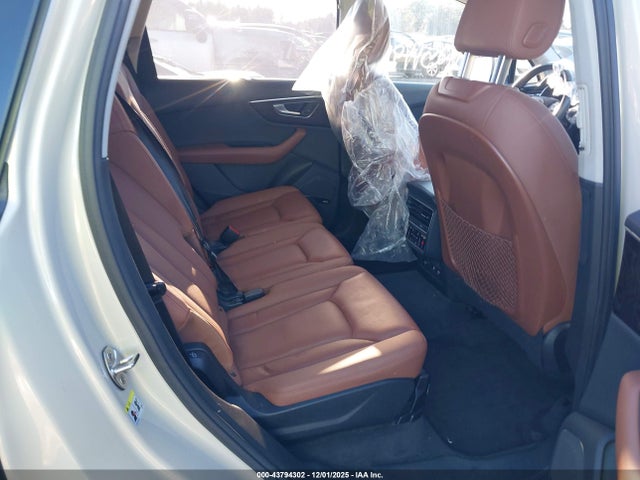 2020 AUDI Q7 WA1VXBF76LD012730 Photo 7
