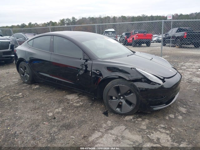 2021 TESLA MODEL 3 5YJ3E1EB9MF992158 Photo 0