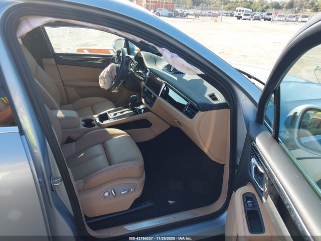 2023 PORSCHE MACAN WP1AG2A58PLB39936 Photo 4