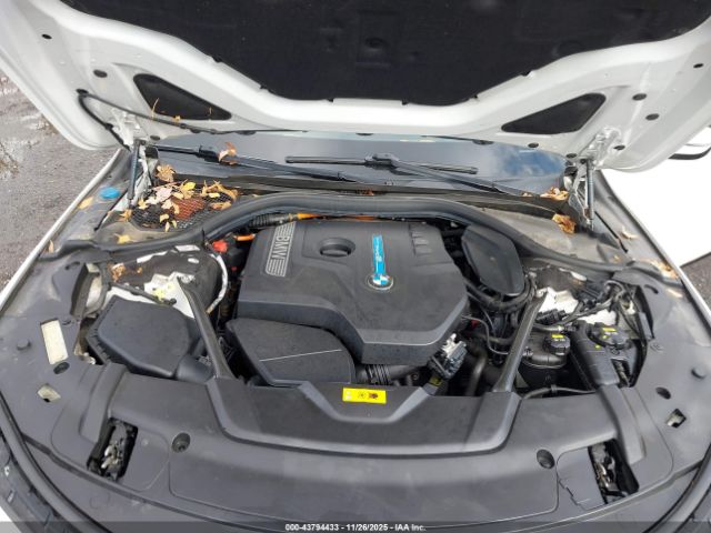 2018 BMW 740E WBA7J2C53JG938174 Photo 9