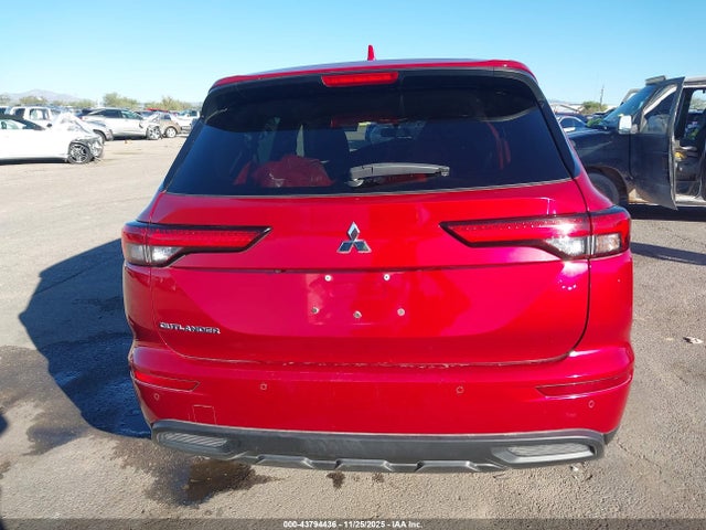 JA4J3TA8XPZ027756 Mitsubishi Outlander Es 2.5 2wd