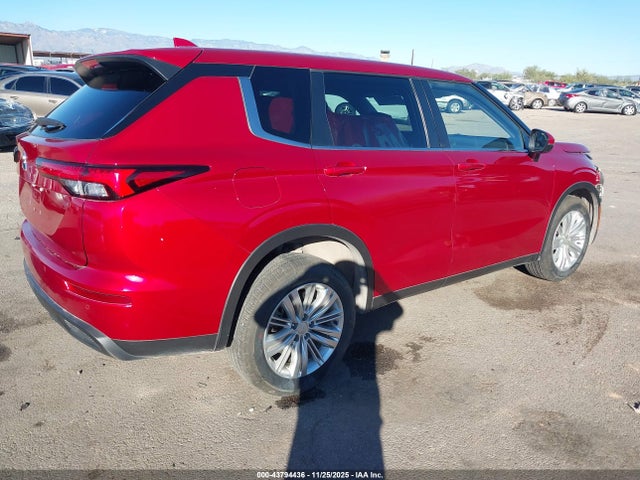 2023 MITSUBISHI OUTLANDER JA4J3TA8XPZ027756 Photo 3