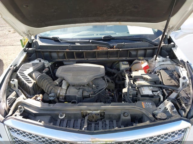 2018 CADILLAC XT5 1GYKNERS5JZ183723 Photo 9