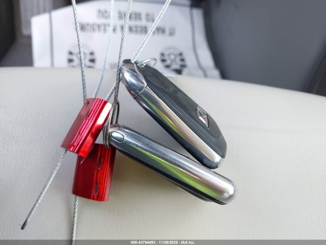 2018 CADILLAC XT5 1GYKNERS5JZ183723 Photo 10