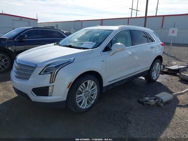 2018 CADILLAC XT5 1GYKNERS5JZ183723 Photo 1