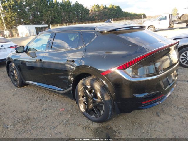 2025 KIA EV6 5XYC3DJC0SG007303 Photo 2