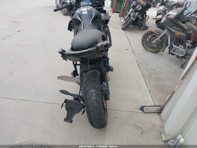 Kawasaki Kle650 F 2023 ML5LEEH17PDA09416 Image 6
