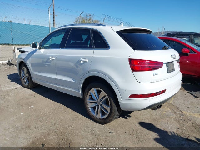 2016 AUDI Q3 WA1EFCFS2GR017798 Photo 2