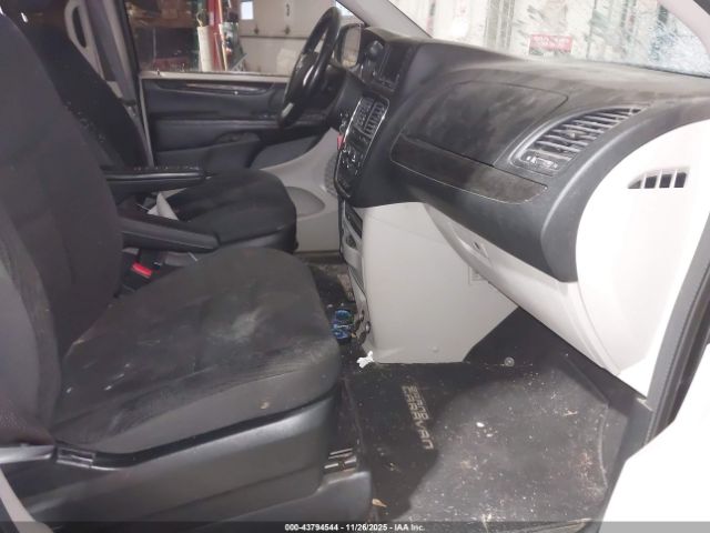 2017 DODGE GRAND CARAVAN 2C4RDGBG1HR869156 Photo 4