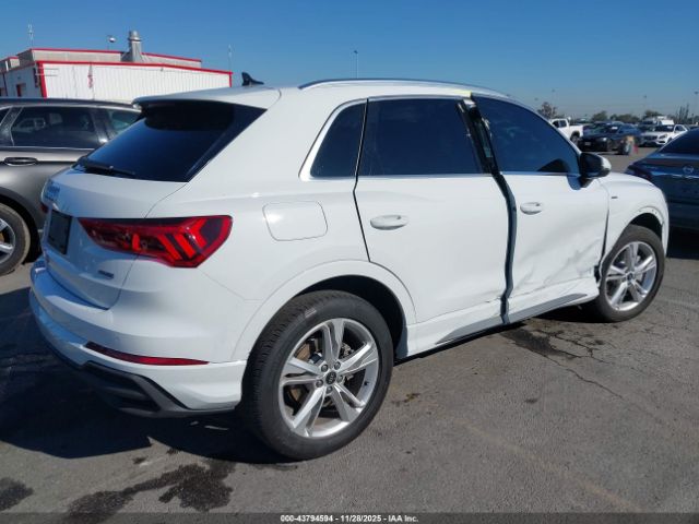 2024 AUDI Q3 WA1EECF3XR1200671 Photo 3