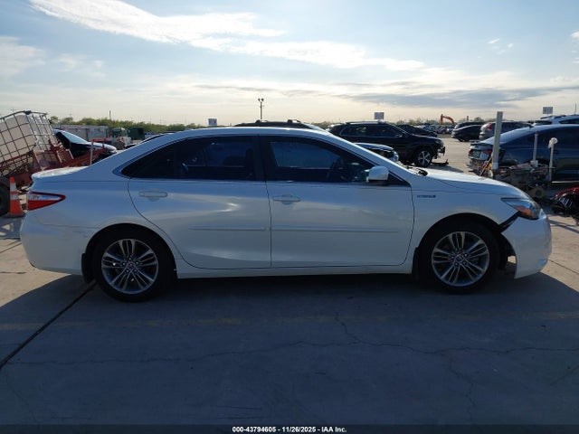 4T1BD1FK2FU161393 Toyota Camry Hybrid Se