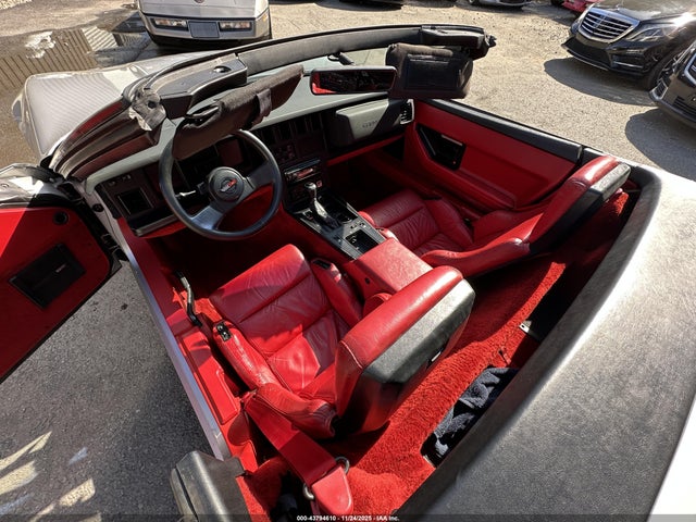 43794610 :رقم المزاد ، 1G1YY6789G5901710 vin ، 1986 Chevrolet Corvette مزاد بيع