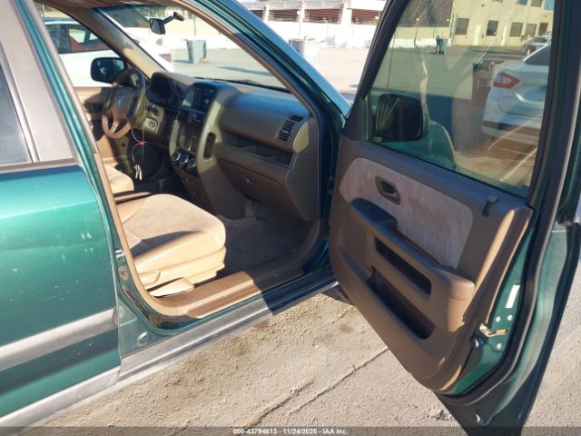 2002 HONDA CR-V JHLRD684X2C007399 Photo 4