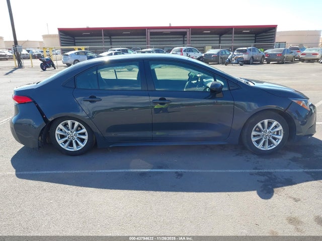 Toyota COROLLA LE 2025 JTDB4MEE3S3028952 Image 13