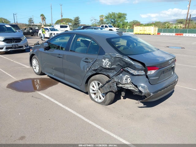 Toyota COROLLA LE 2025 JTDB4MEE3S3028952 Image 3