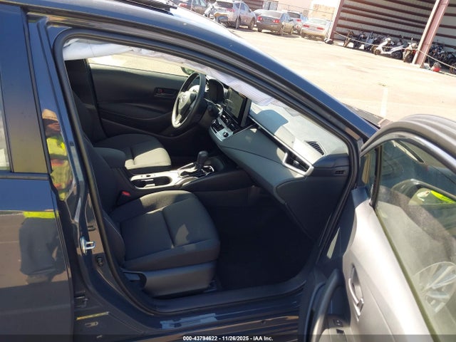 Toyota COROLLA LE 2025 JTDB4MEE3S3028952 Image 5