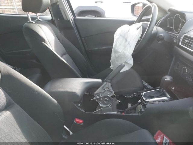 2016 MAZDA MAZDA3 JM1BM1T7XG1347240 Photo 4