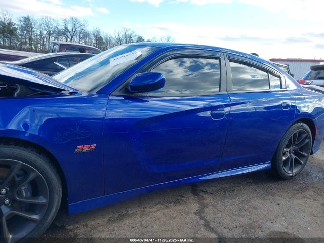 43794747 :رقم المزاد ، 2C3CDXGJ1MH570054 vin ، 2021 Dodge Charger Scat Pack Rwd مزاد بيع