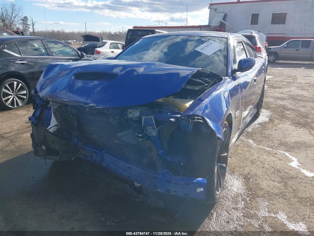 43794747 :رقم المزاد ، 2C3CDXGJ1MH570054 vin ، 2021 Dodge Charger Scat Pack Rwd مزاد بيع