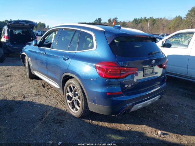2021 BMW X3 5UXTY5C04M9F93668 Photo 2