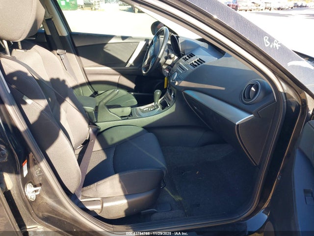 Продажа на аукционе авто 2011 Mazda Mazda3, vin: JM1BL1K53B1420153, номер лота: 43794768
