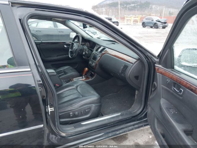2011 CADILLAC DTS 1G6KH5E63BU129814 Photo 4