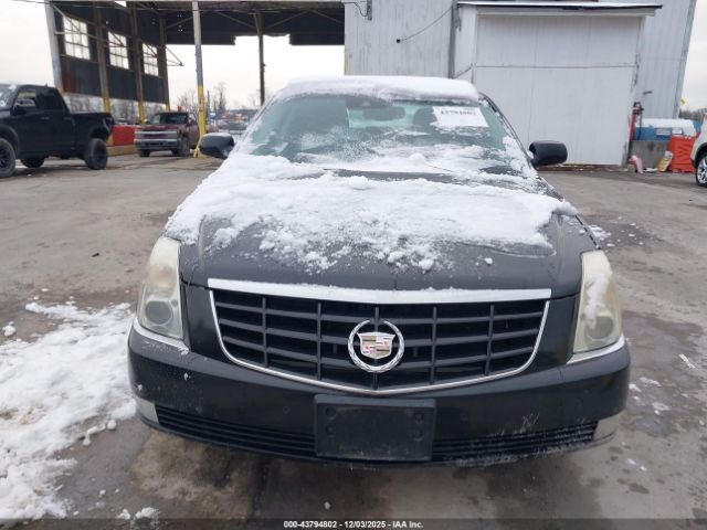 2011 CADILLAC DTS 1G6KH5E63BU129814 Photo 5
