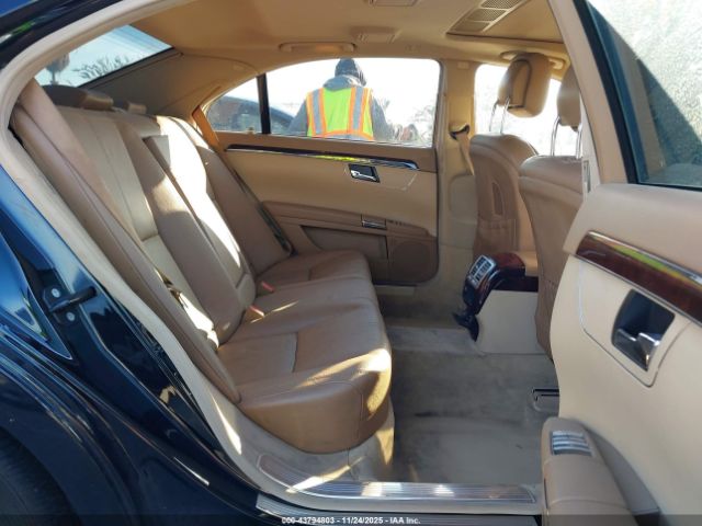2007 MERCEDES-BENZ S 550 WDDNG71X57A092979 Photo 7