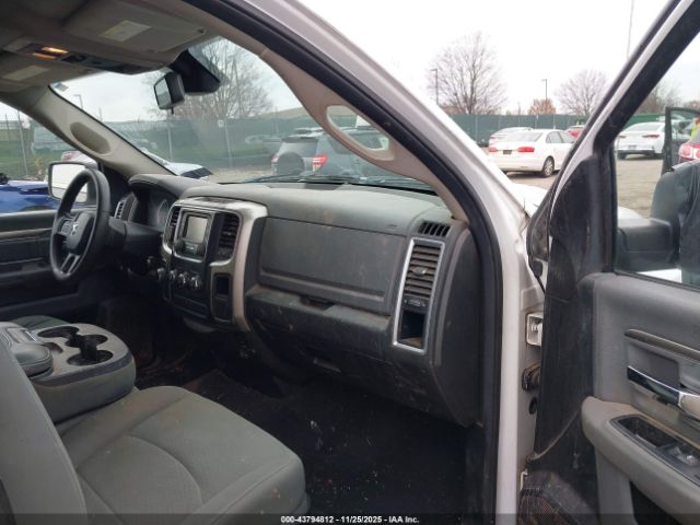 2015 RAM 1500 1C6RR6GG5FS623119 Photo 4