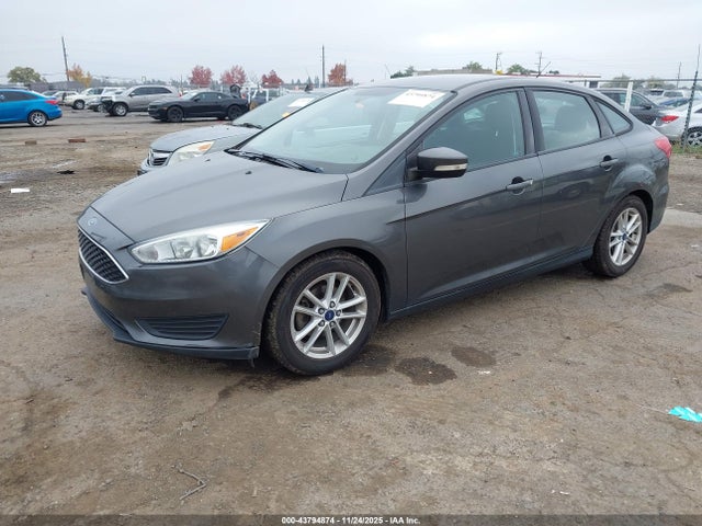 Ford FOCUS SE 2016 1FADP3F23GL250113 Image 18