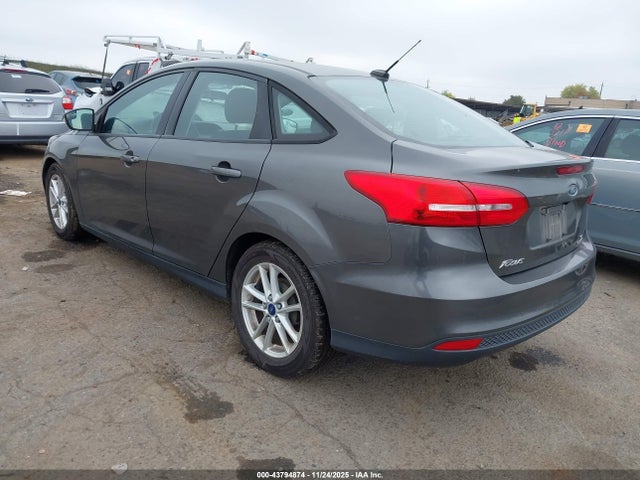 Ford FOCUS SE 2016 1FADP3F23GL250113 Image 19