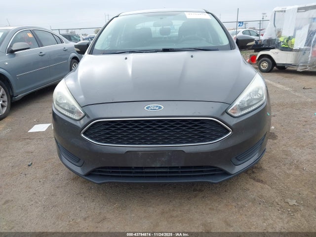 Ford FOCUS SE 2016 1FADP3F23GL250113 Image 22