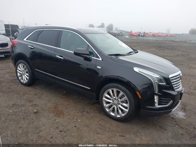 2017 CADILLAC XT5 1GYKNFRSXHZ194619 Photo 0