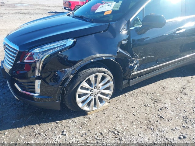 2017 CADILLAC XT5 1GYKNFRSXHZ194619 Photo 5