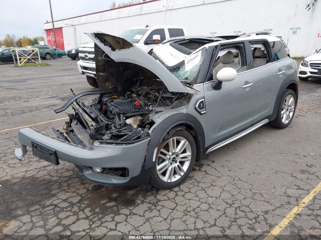 2018 MINI COUNTRYMAN WMZYT5C32J3E61295 Photo 1