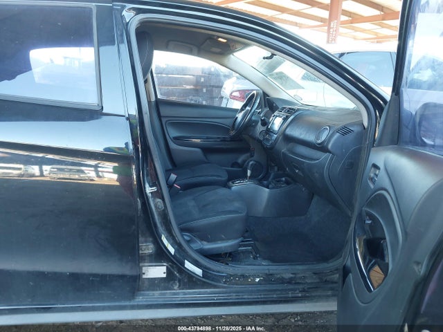 2019 MITSUBISHI MIRAGE ML32A5HJ0KH007215 Photo 4