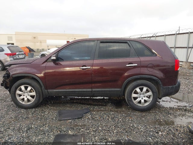 Продаж на аукціоні авто 2011 Kia Sorento Lx, vin: 5XYKT3A16BG171678, номер лоту: 43794912