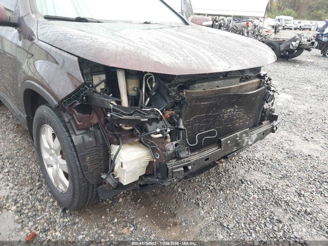 Продаж на аукціоні авто 2011 Kia Sorento Lx, vin: 5XYKT3A16BG171678, номер лоту: 43794912