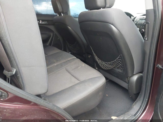 Продаж на аукціоні авто 2011 Kia Sorento Lx, vin: 5XYKT3A16BG171678, номер лоту: 43794912