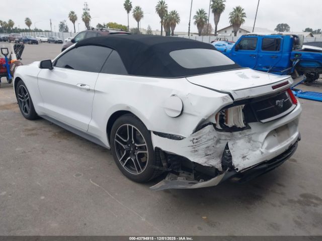 2022 FORD MUSTANG 1FATP8UH6N5106038 Photo 2