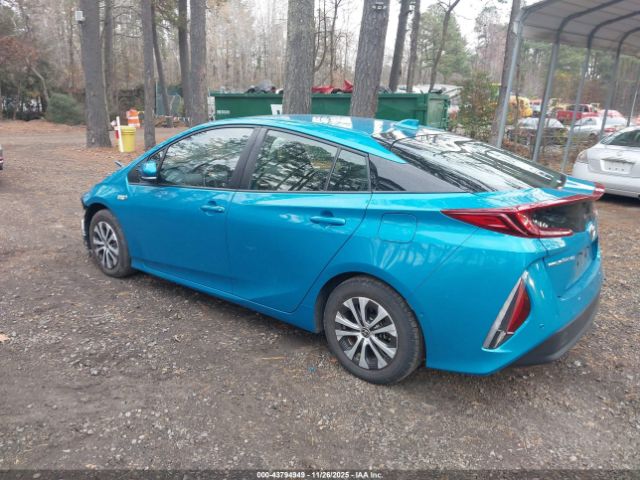 2022 TOYOTA PRIUS PRIME JTDKAMFP0N3205647 Photo 2