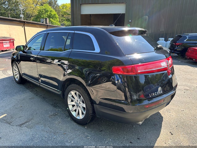 Продаж на аукціоні авто 2018 Lincoln Mkt Livery, vin: 2LMHJ5NK7JBL02473, номер лоту: 43794960